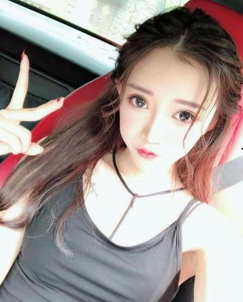 网红小伊伊照片,镜头下的网红魅力